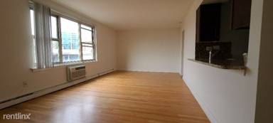Main picture of 3710 N Pine Grove Ave