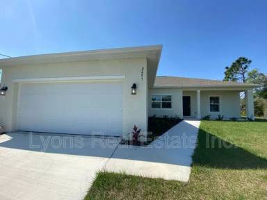 Main picture of 2497 Courtland Ave