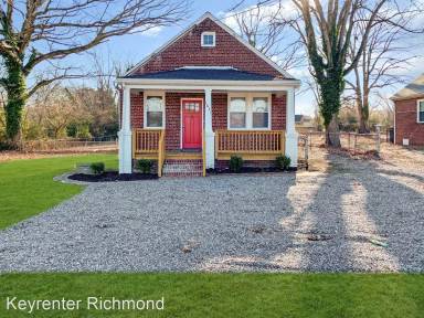 Main picture of 1631 Hopkins Rd