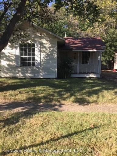 Main picture of 3042 Fulton St