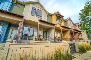 Main picture of 5315 5th St