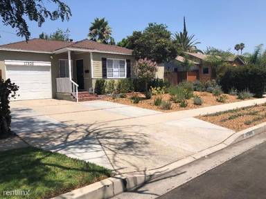Main picture of 17913 Tiara St