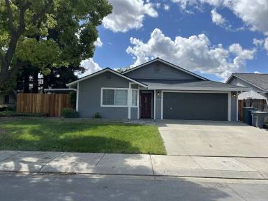 Main picture of 767 Madeline Ct