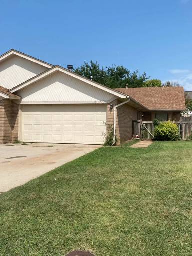 Main picture of 12600 Abbotts Way