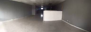 Main picture of 701 E North Ave