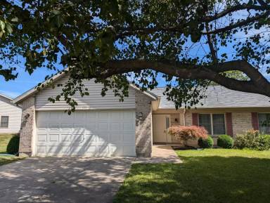 Main picture of 125 Warner Dr