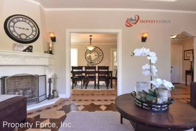 Main picture of 972 Carolina St