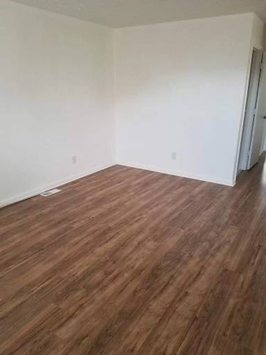 Main picture of 1262 Centre Pkwy