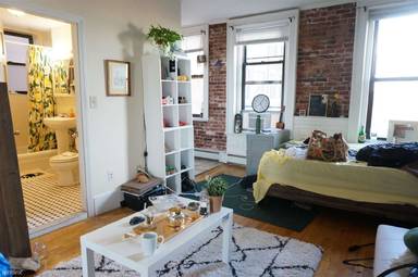 Main picture of 409 Marlborough St
