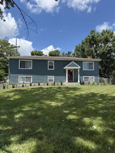 Main picture of 100 Pawnee Ln