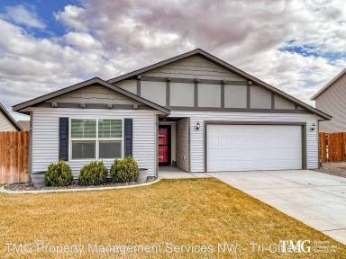 Main picture of 5913 Ramus Ln