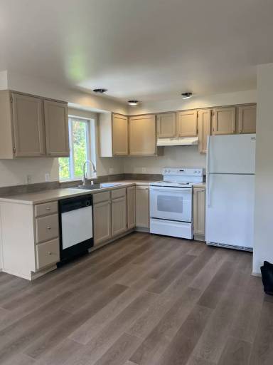 Main picture of 517 Pine Ave