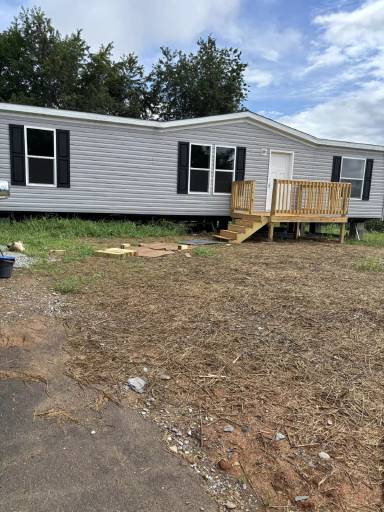 Main picture of 304 Piper Drive - 1