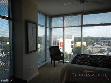 Main picture of 12 Peachtree Ave NE