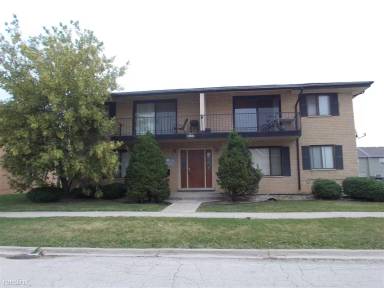 Main picture of 19921 Park Ave