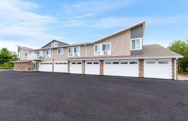 Main picture of 352 Deschane Ave