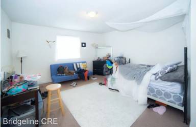 Main picture of 1713 W Berks St