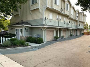 Main picture of 2180 California St