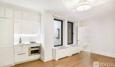 Main picture of 225 W 23rd St Apartments