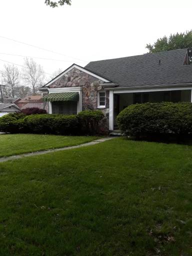 Main picture of 15301 Piedmont St