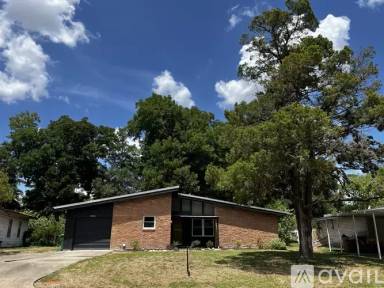 Main picture of 6926 Cole Creek Dr