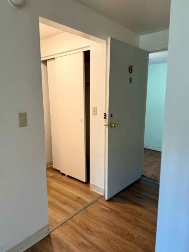 Main picture of 4370 Erie Ave