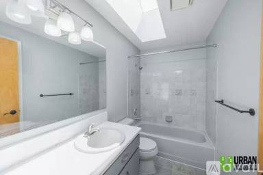 Main picture of 7108 N Westgate Pl