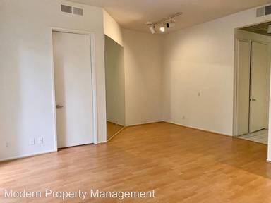 Main picture of 5151 Balboa Blvd