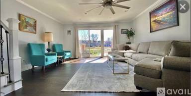 Main picture of 27 E Willis St