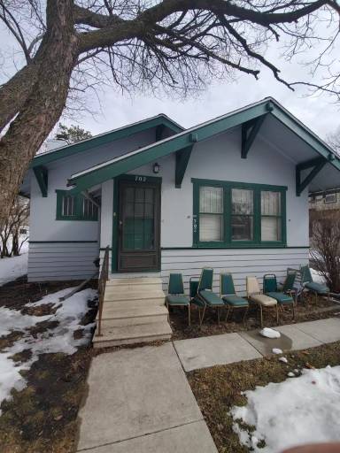 Main picture of 702 Ash Ave