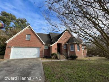 Main picture of 912 Herrington Rd