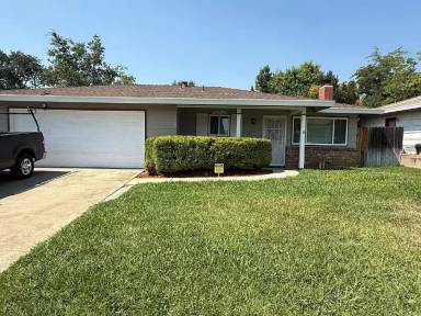 Main picture of 5331 Constellation Way