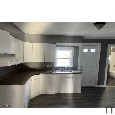 Main picture of 7612 Colgate Ave