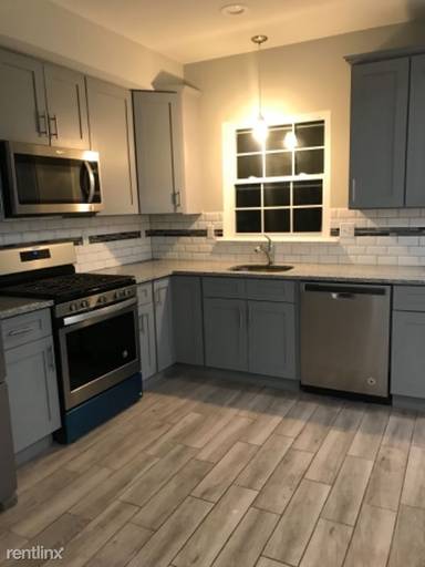 Main picture of 372 Walnut St