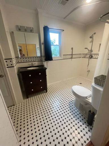 Main picture of 80 Oberlin Rd
