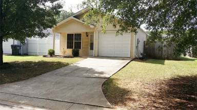 Main picture of 1806 Oakleaf Ln