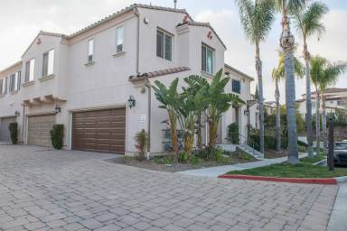 Main picture of 2205 Andalusia Ln