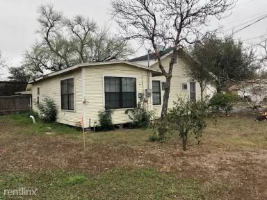 Main picture of 613 N 3rd St