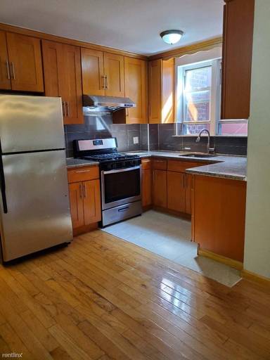 Main picture of 1224 67th St