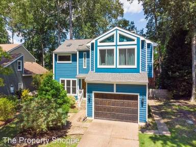 Main picture of 2232 Sandy Woods Ln