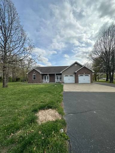 Main picture of 27455 Harrill Ln