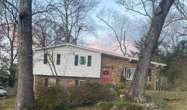 Main picture of 717 Aeronca Rd