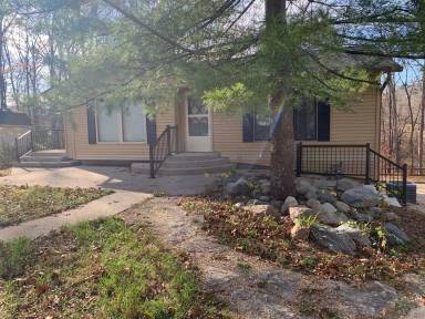 Main picture of 4695 N Happy Hollow Rd