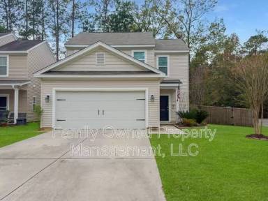 Main picture of 3701 Crescent Way