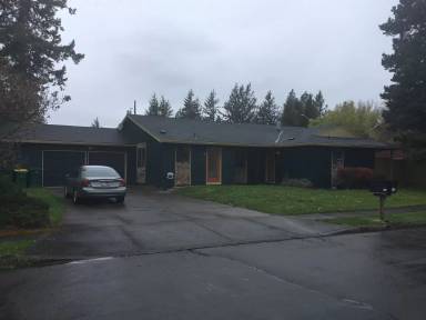 Main picture of 2103-2105 SW Wright Ct