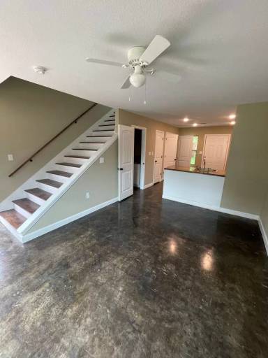 Main picture of 1010 N Madison St