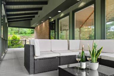 Main picture of 1120 Lindendale Dr