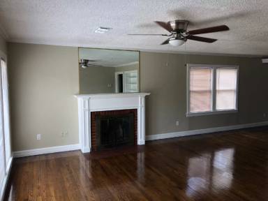 Main picture of 2414 32nd St