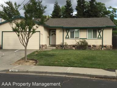 Main picture of 3430 Flamingo Dr