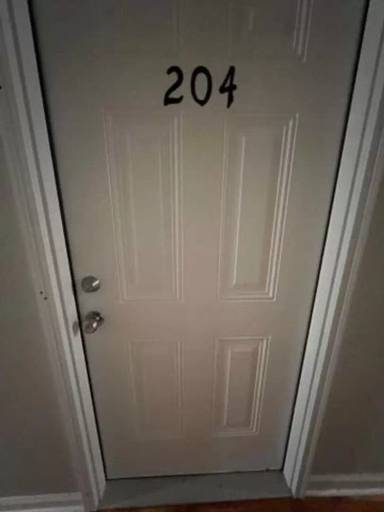 Main picture of 706 Market St